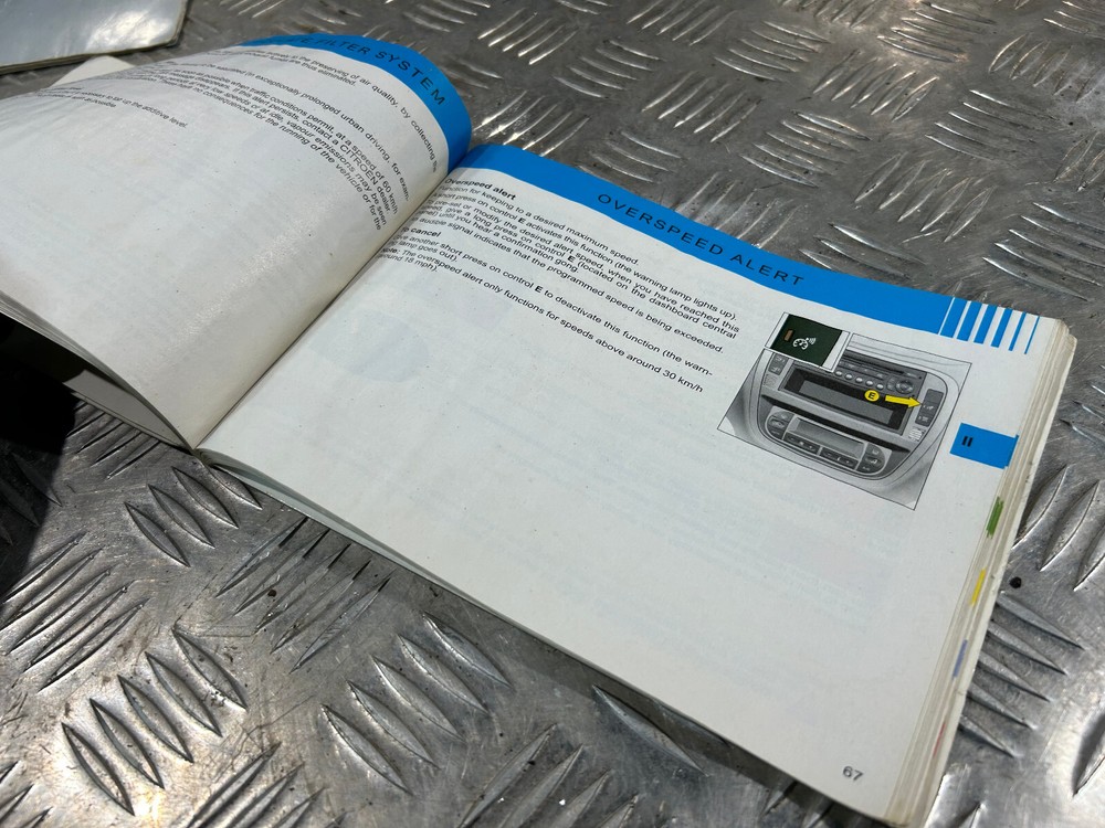 Citroen C2 Owners handbook