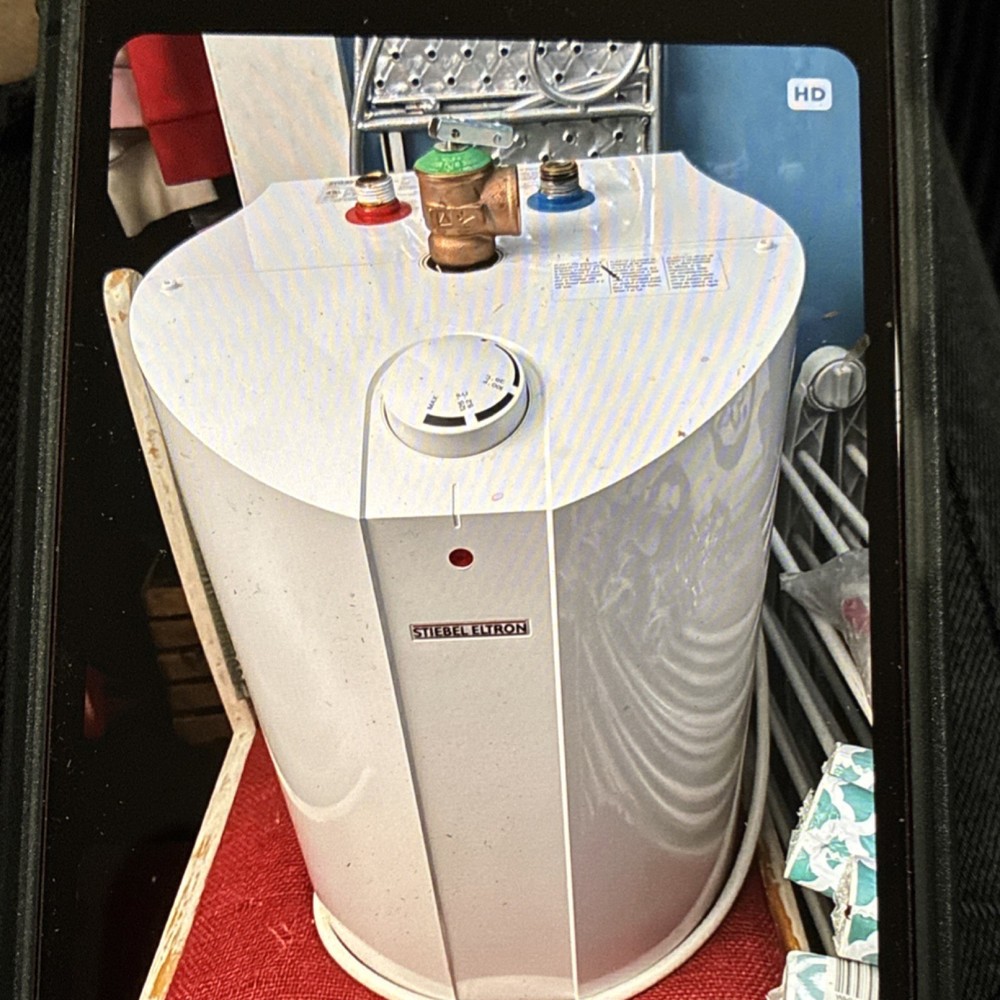 Stiebel Eltron White Water Heater Tank Unit - White Water Heating System