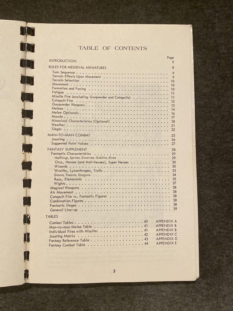 1ST ED. AD&D Temple of Elemental Evil + Chainmail Rules for Med. Miniatures 3rd