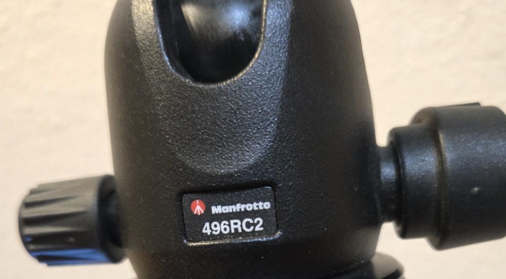 Manfrotto 496RC2 Compact Ball Head with Quick Release Plate
