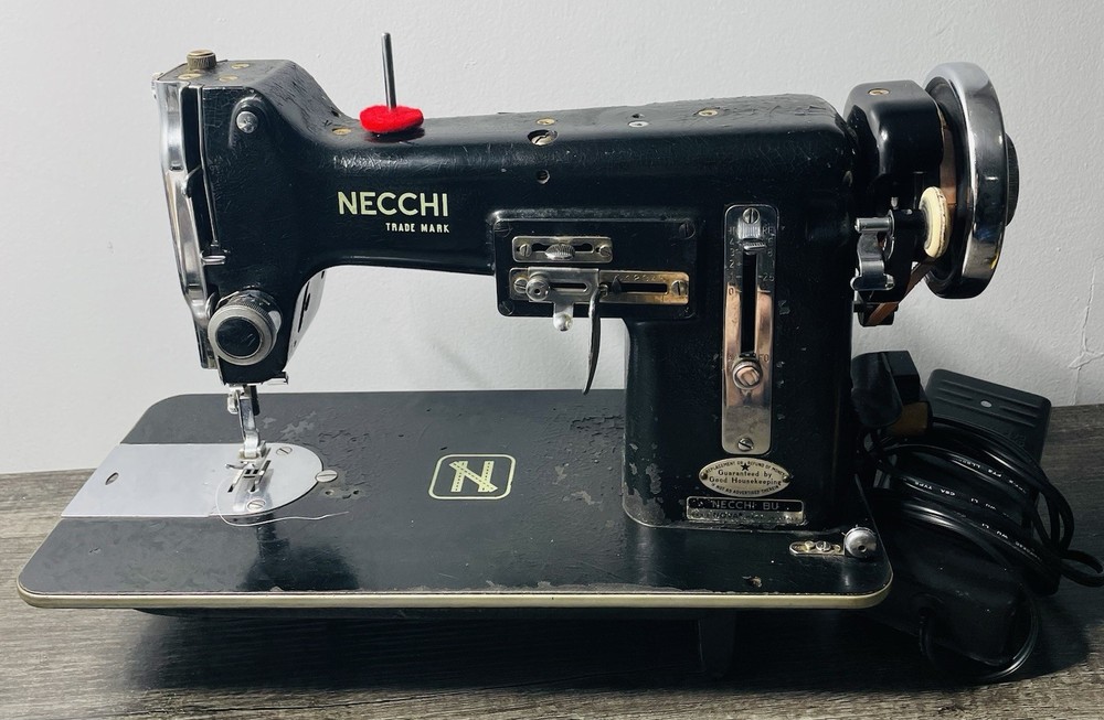 NECCHI BU SERIE NOVA SEWING MACHINE With Plastic Case- Used Works Tested