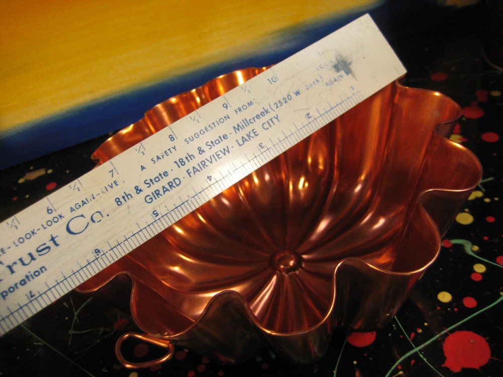 Daisy Shape - Copper / copper clad Decorative Kitchen Mold or Pan - 3 1/2 Cups