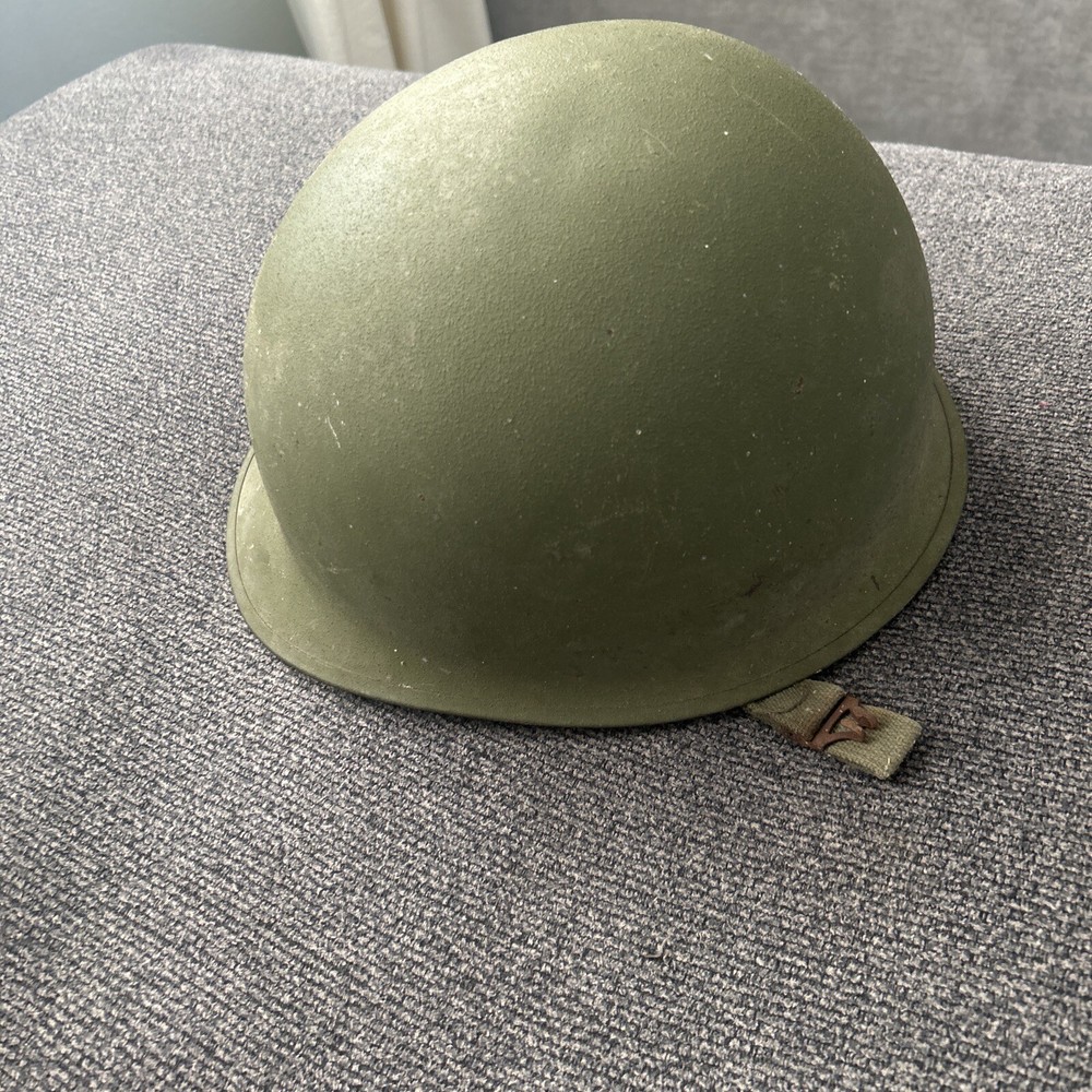 WW2 Helmet w/Liner