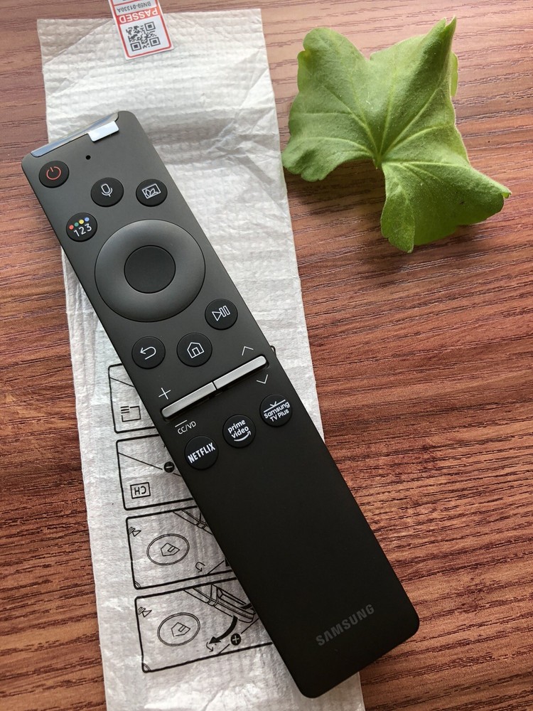 ORIGINAL Samsung Remote Control BN59-01330A Black NEW Open Box