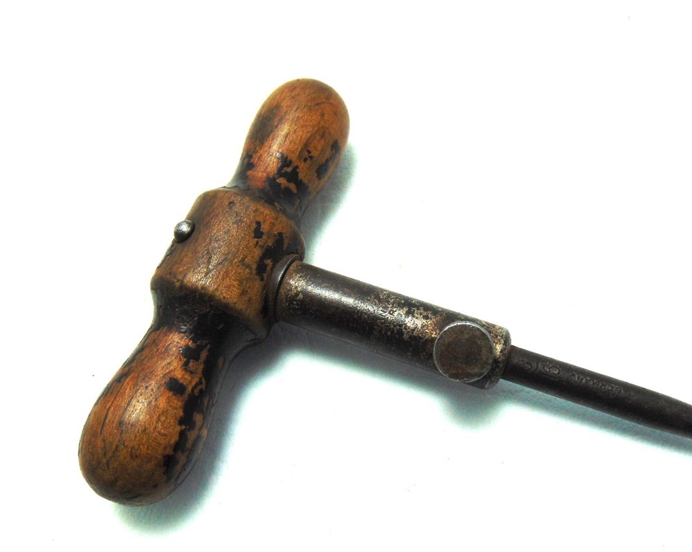 ANTIQUE GERMAN RATCHETING GIMLET INTERCHANGEABLE POINTS