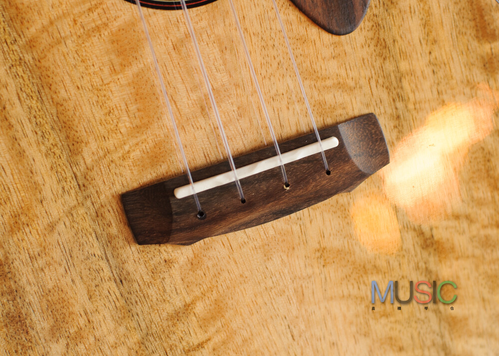 Bright Sun Solid Mango Concert Ukulele