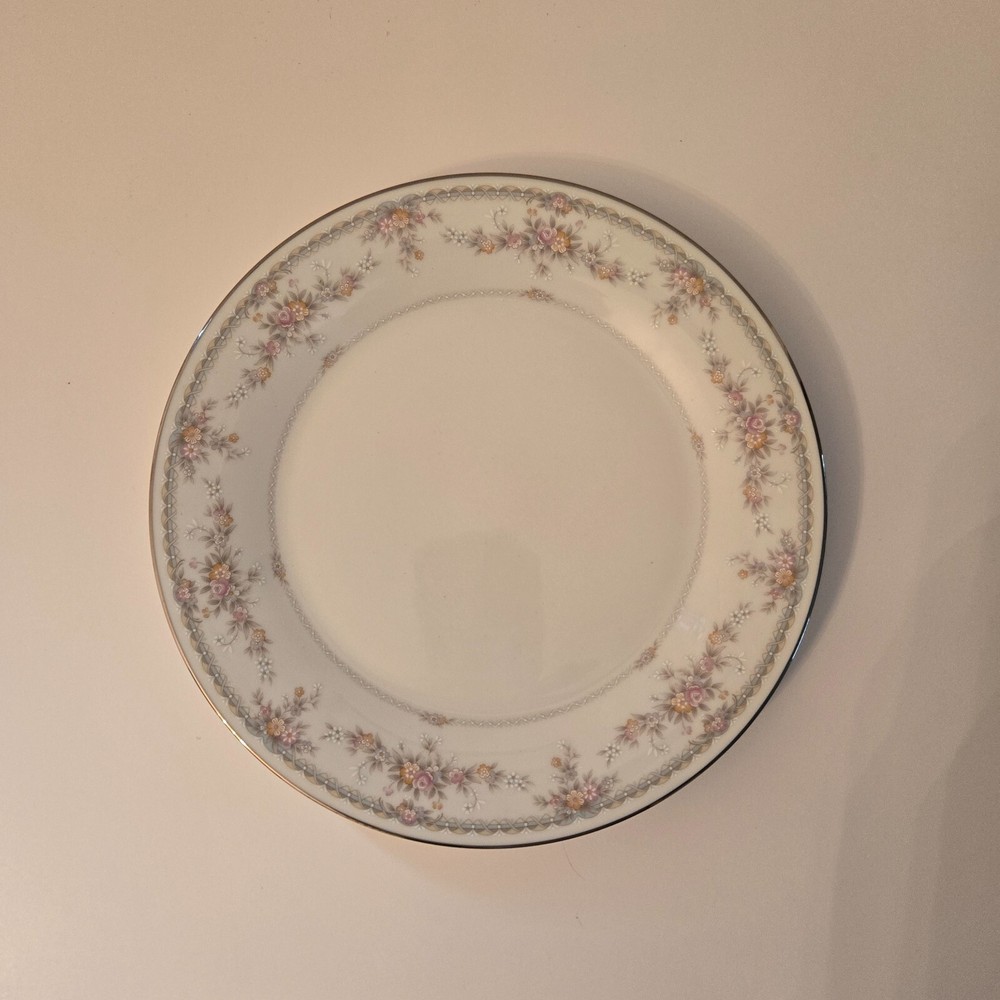 5 Pc Place Setting Noritake Veranda #3015 w/Platinum Trim