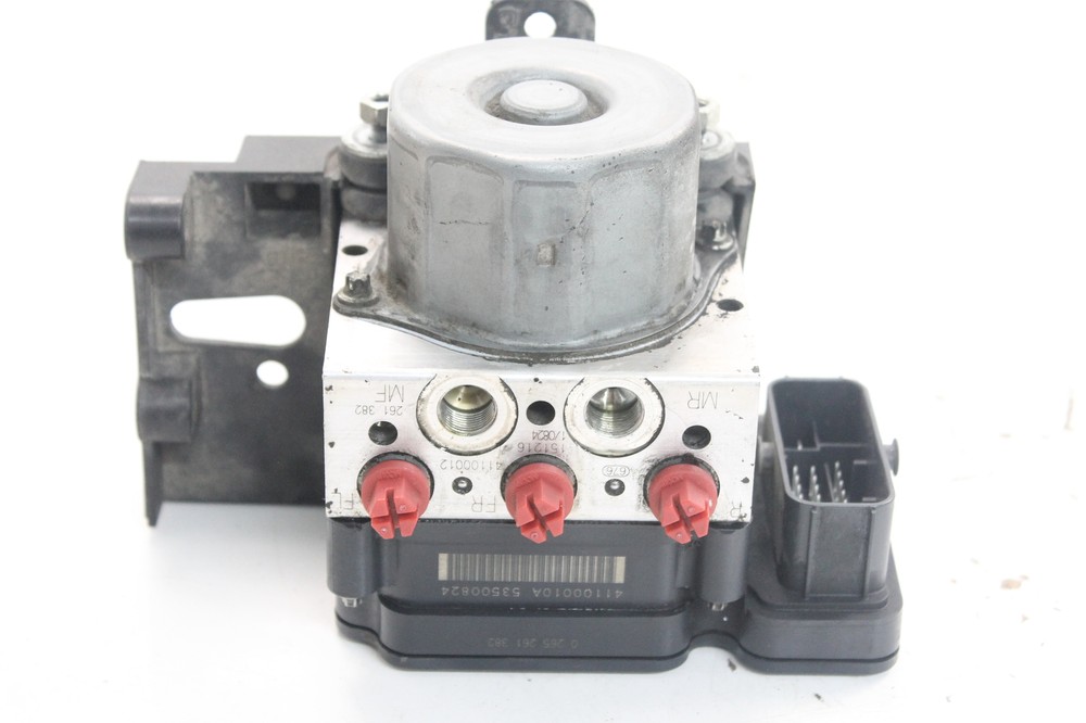 2016 Harley Ultra Limited FLHTK ABS Brake Pump Module Control Unit Box