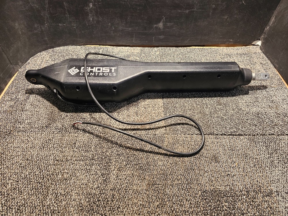 Ghost Controls Automatic Gate Opener Replacement Arm (Short Cord) Black
