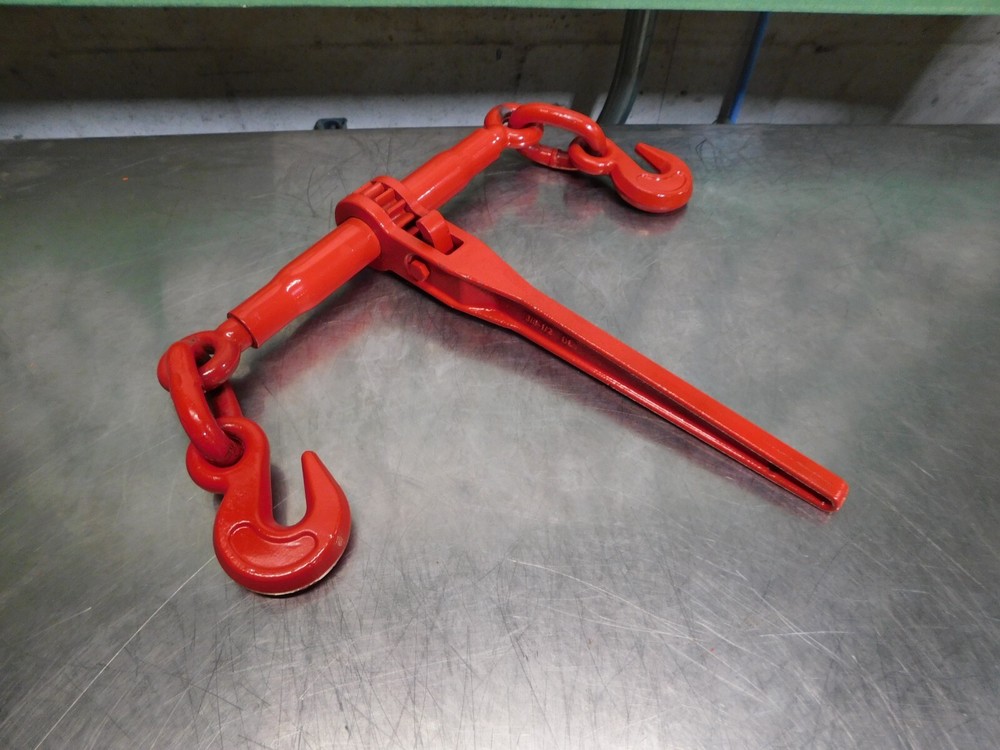 Pro-Grade Ratchet Loadbinder 9200 lbs Limit 3/8" -  1/2" Max Chain 48366
