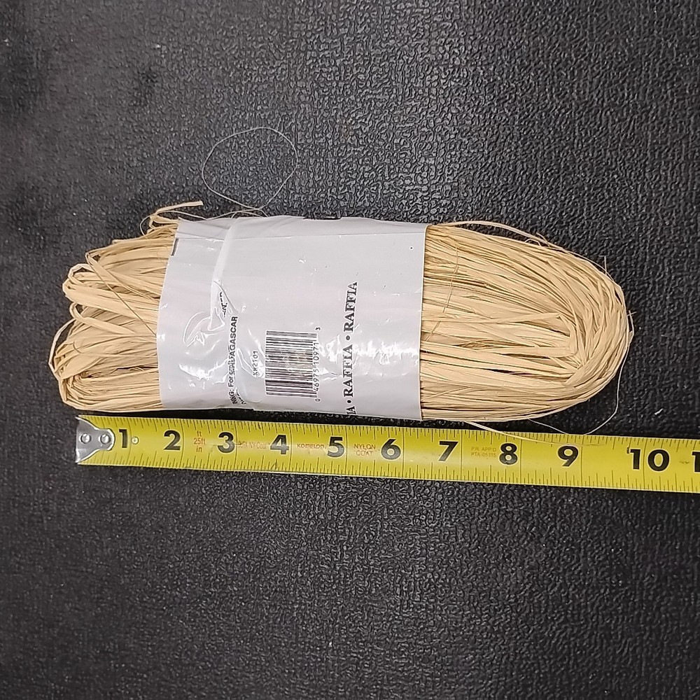 Classic Silks KH2101 Natural 100g Raffia