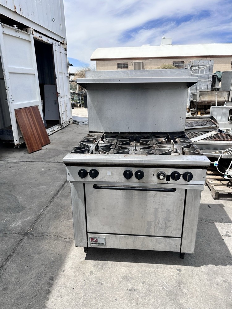 Southbend 6 Burner With Oven