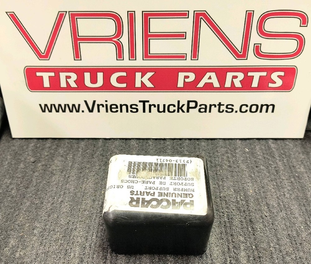 PETERBILT SUPPORT-BUMPER UPPER HOOD 13-04711