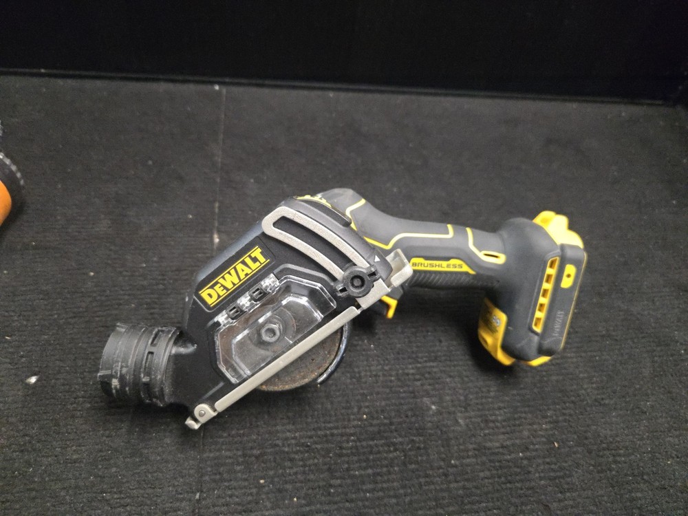 Dewalt DCS438 20V Max XR Brushless Cordless 3" Cut-Off Tool - Tool Only