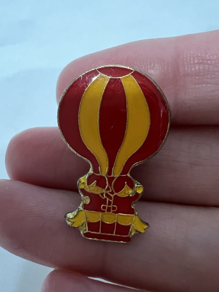 Publix pin children's miracle network pin B21 COLLECTION SELL DOWN