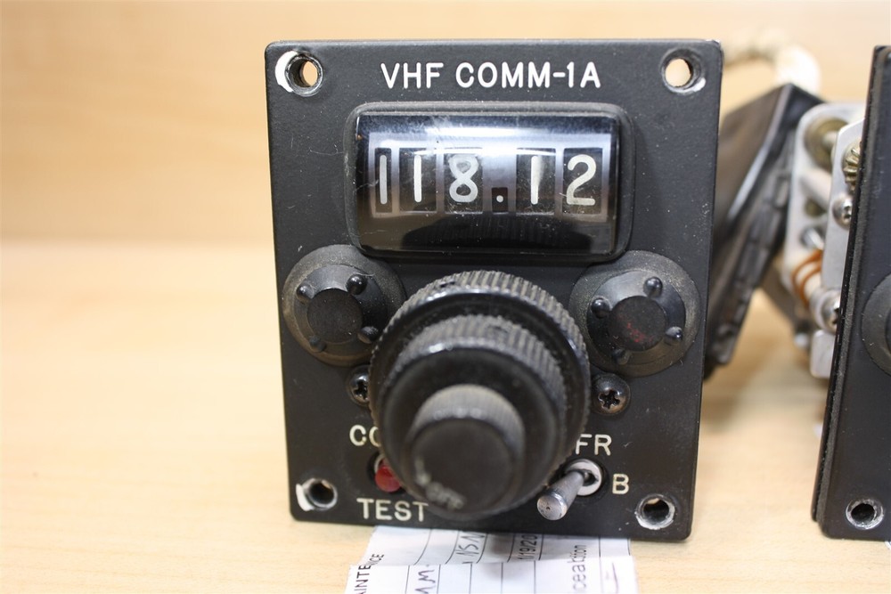 Lot of (4) Unknown NAV COMM Control Heads (Gables?)