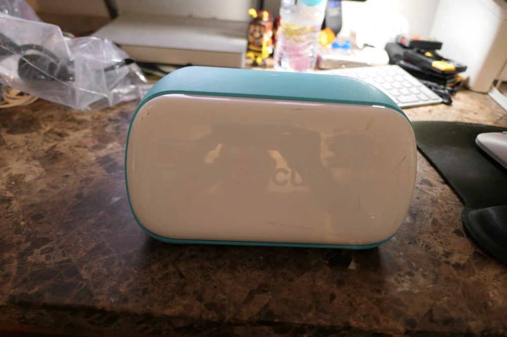 Cricut Cricut Joy Compact Smart Cutting Machine JCTR101 - No Power Cord