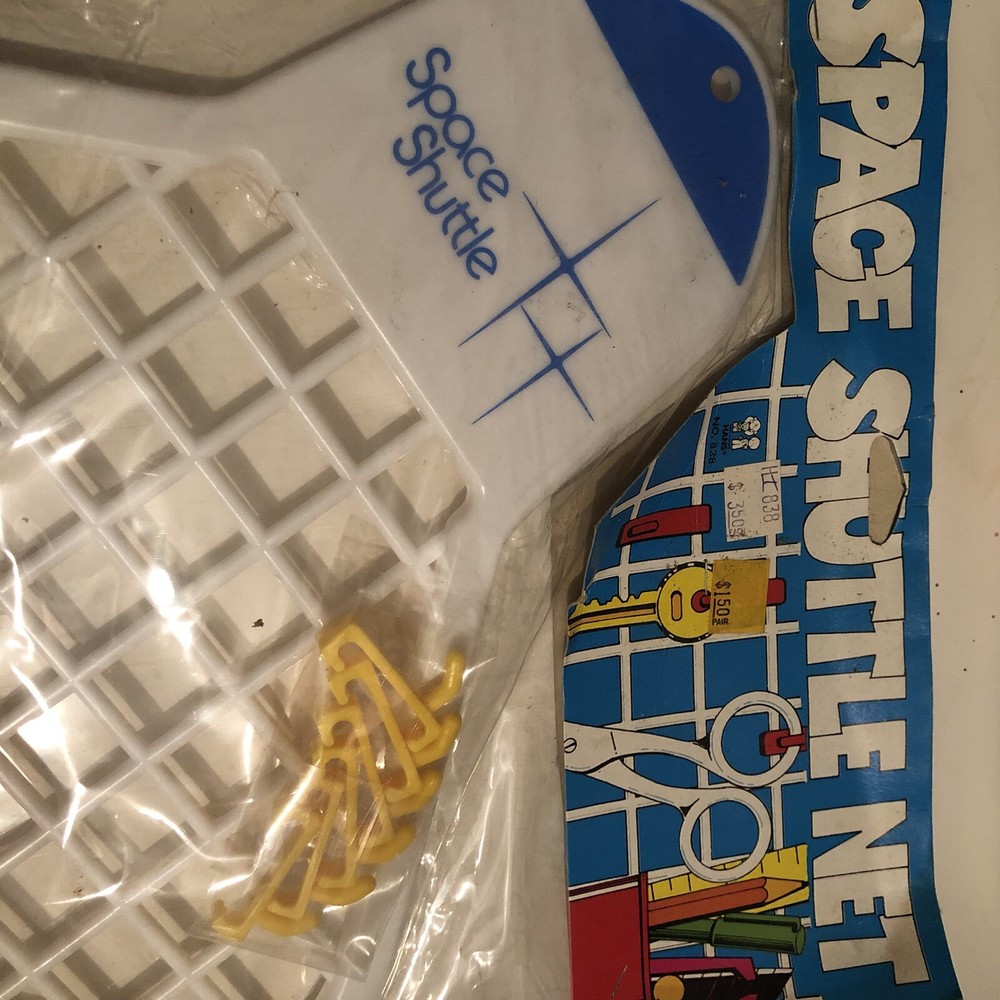 Vintage Space Shuttle Net Toy ODS1