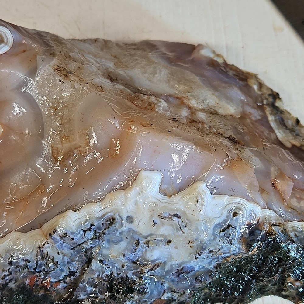 Moroccan Agate , beautiful color and pattern. 2LBS 7.6OZ.