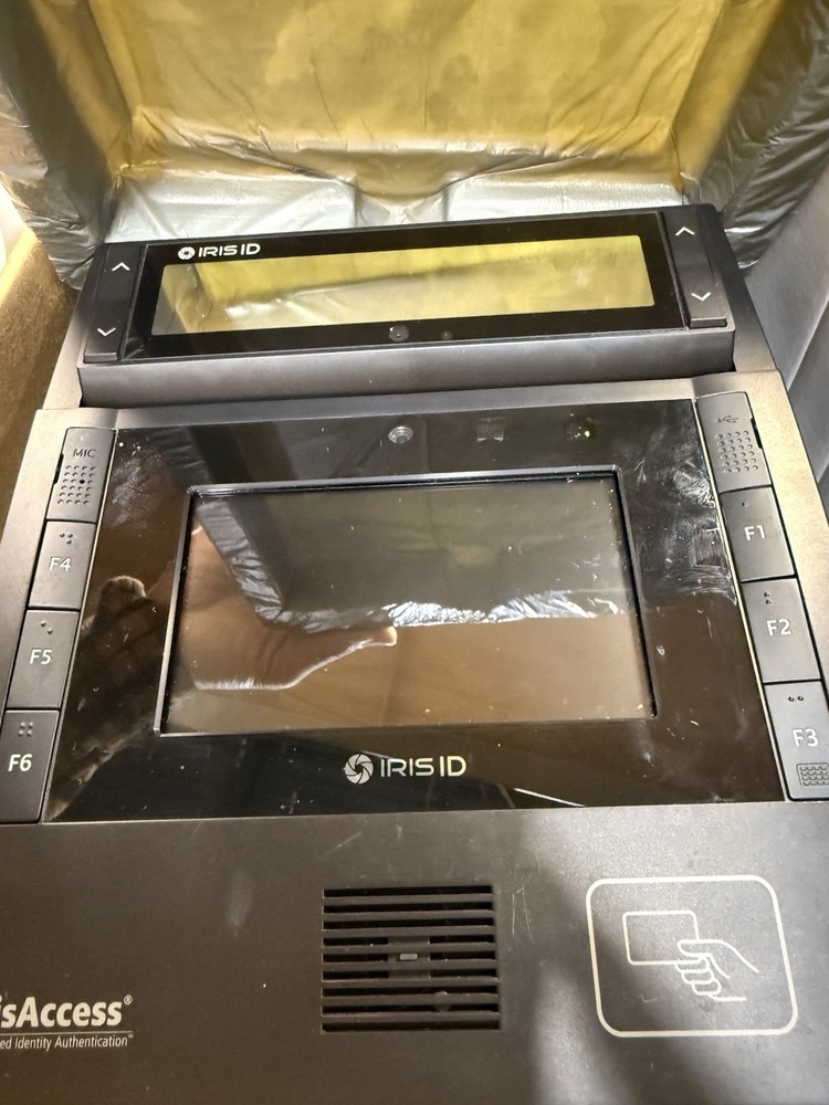 IRIS ID iCAM7 Multifactor Biometric