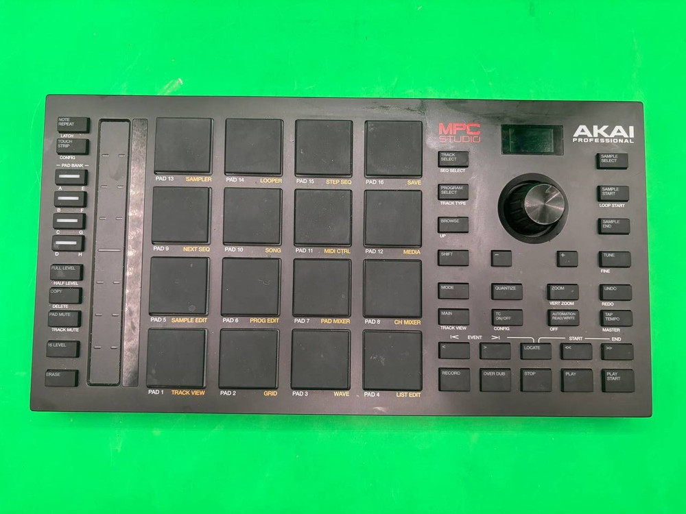 Akai Professional MPC Studio Music Production Controller Working PH9