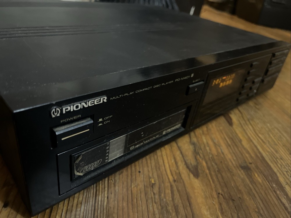 Pioneer PD-M401 6-Disc Stereo CD Player - Untested - Powers On
