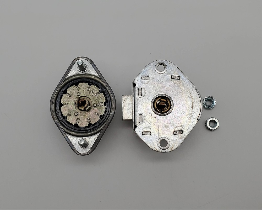 2x Master Lock 1631 Built-in Combination Padlock Locker w Code Hinge Left NO KEY