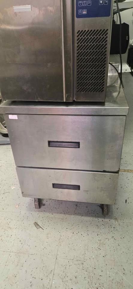Randell work top freezer with drawers