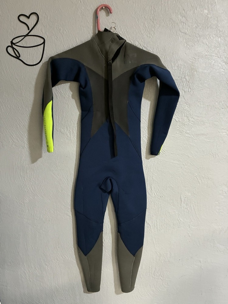 Youth 8 Billabong Absolute Comp full Wetsuit 3/2mm