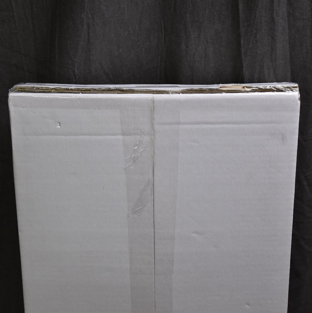 Loops & Threads Adjustable Yarn Stand New in Box – Holds 2 Rolls – Excellent