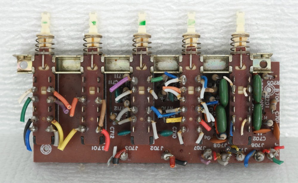 Marantz 4060 Quad Amplifier Part : Push Button Switch Assembly P700 Board