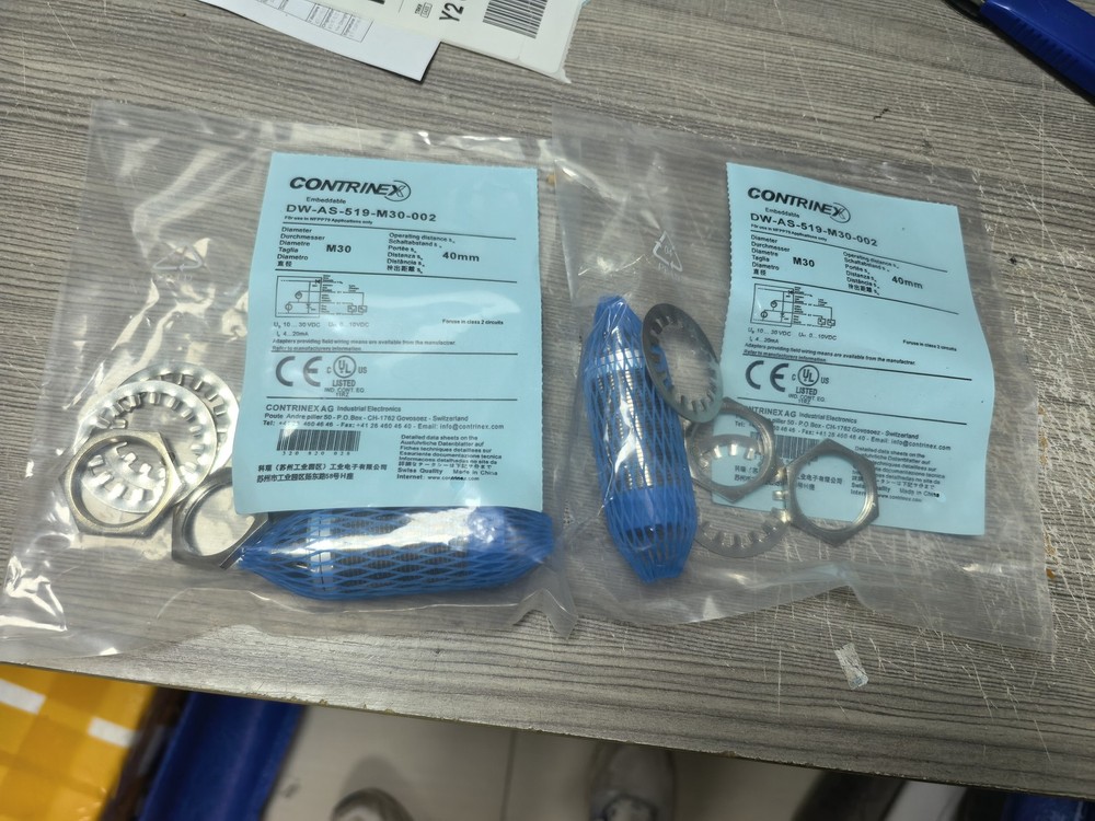 1Pcs New For  DW-AS-519-M30-390 sensor