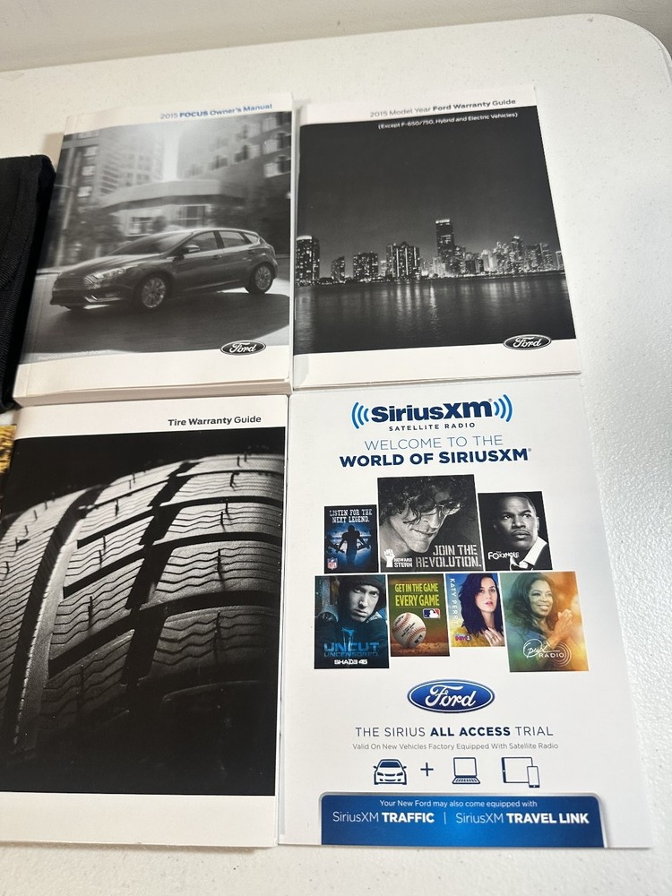2015 Ford Focus Owner's Manual Set