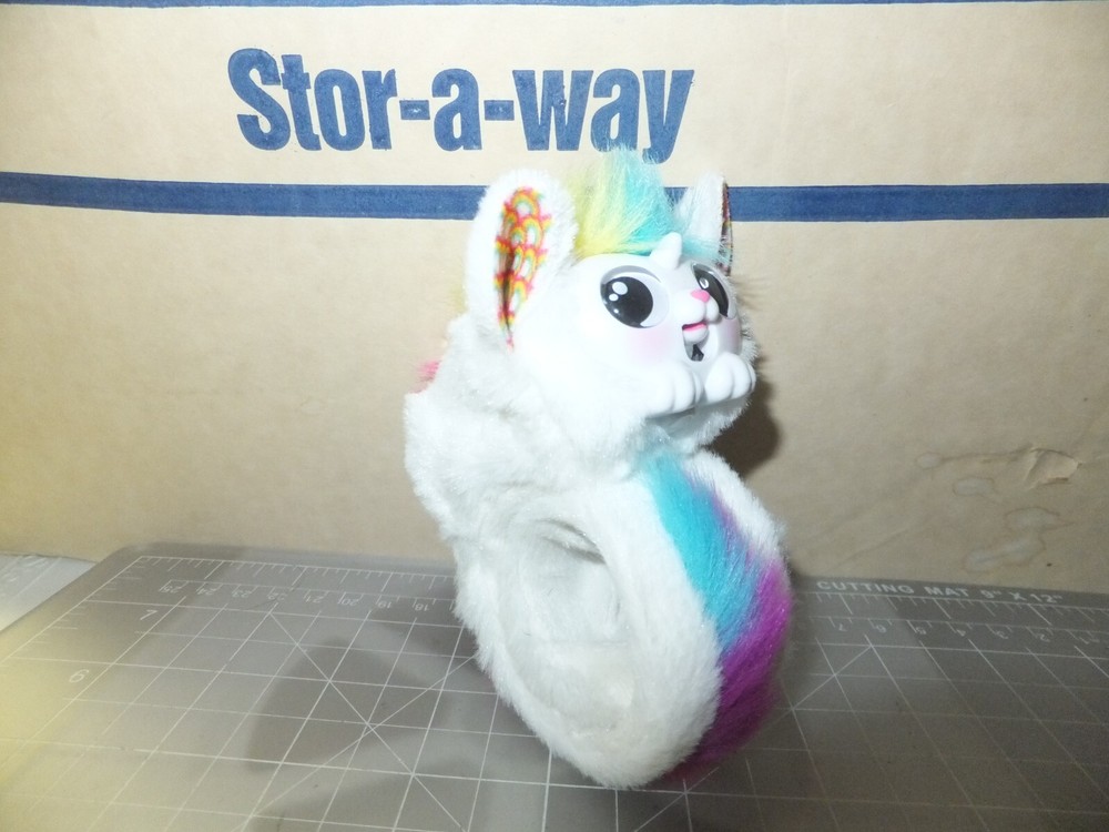 Little Live Pets WRAPPLES Interactive SLAP BRACELETS White UNA