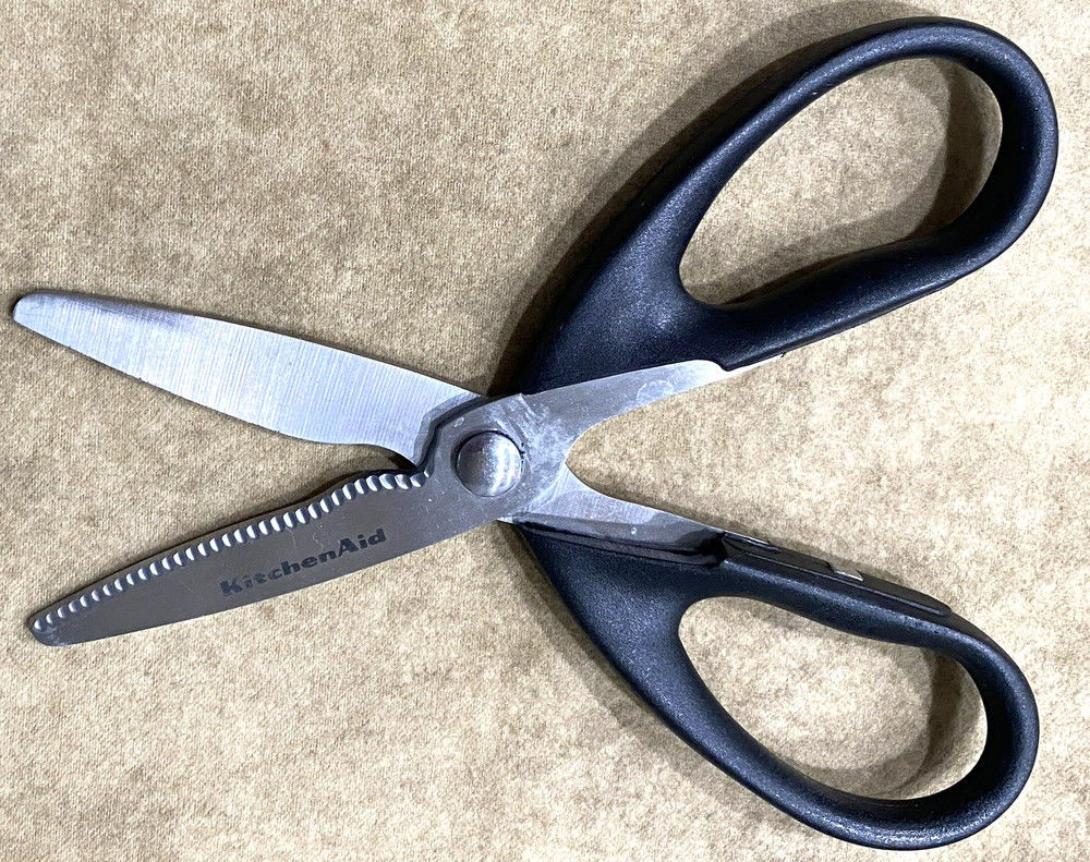 KitchenAid All Purpose Kitchen Shears Black