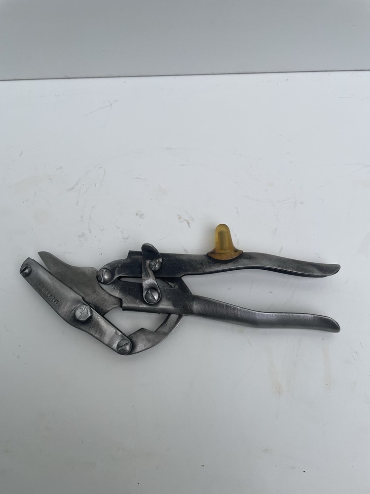 Vintage Metal Cutter Tin Shears