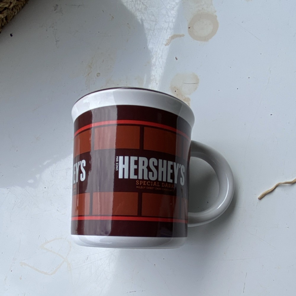 Hershey's Special Dark Brown White Ceramic Mug Candy & Nuts Collectible