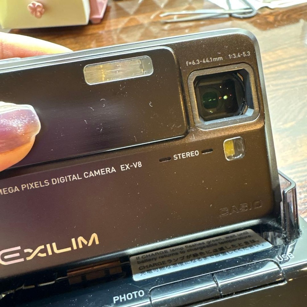 CASIO EXILIM EX-V8 Digital Camera #0002