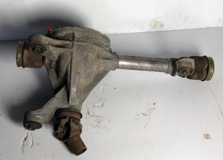 2002-2010 Ford Explorer Differential Carrier Front Assembly 3.55 Ratio