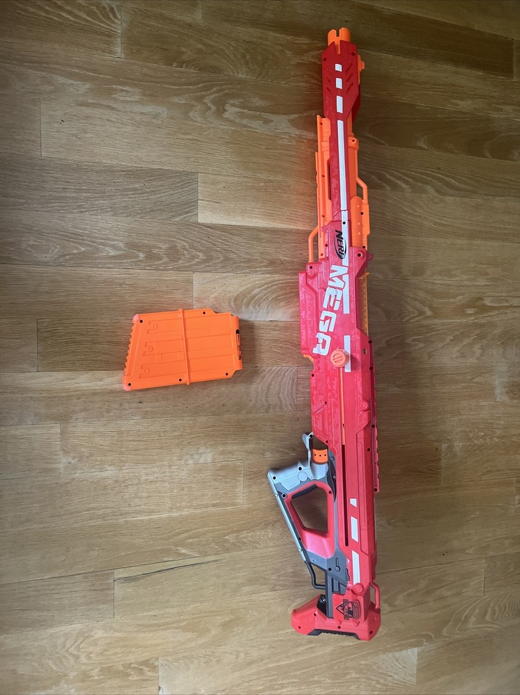 Nerf N-Strike Elite Mega Centurion &Dart Clip - Tested