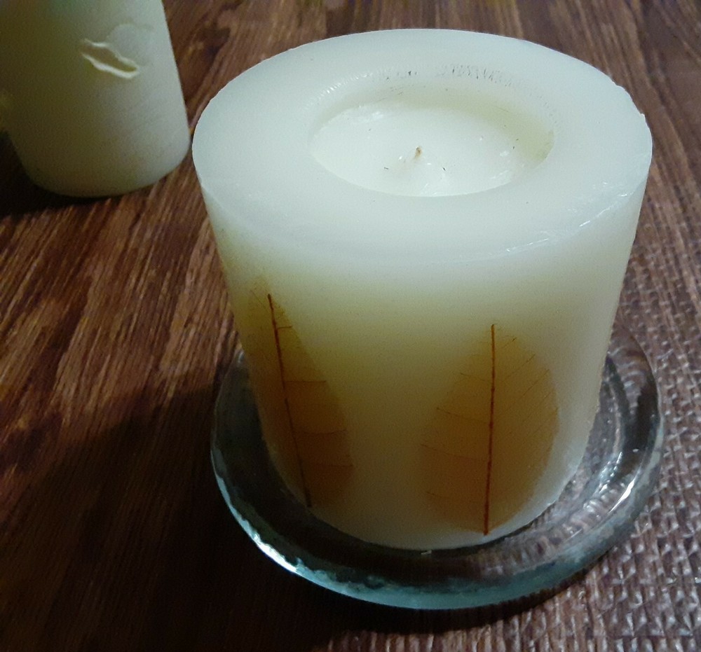 Set of 2 White used Candles