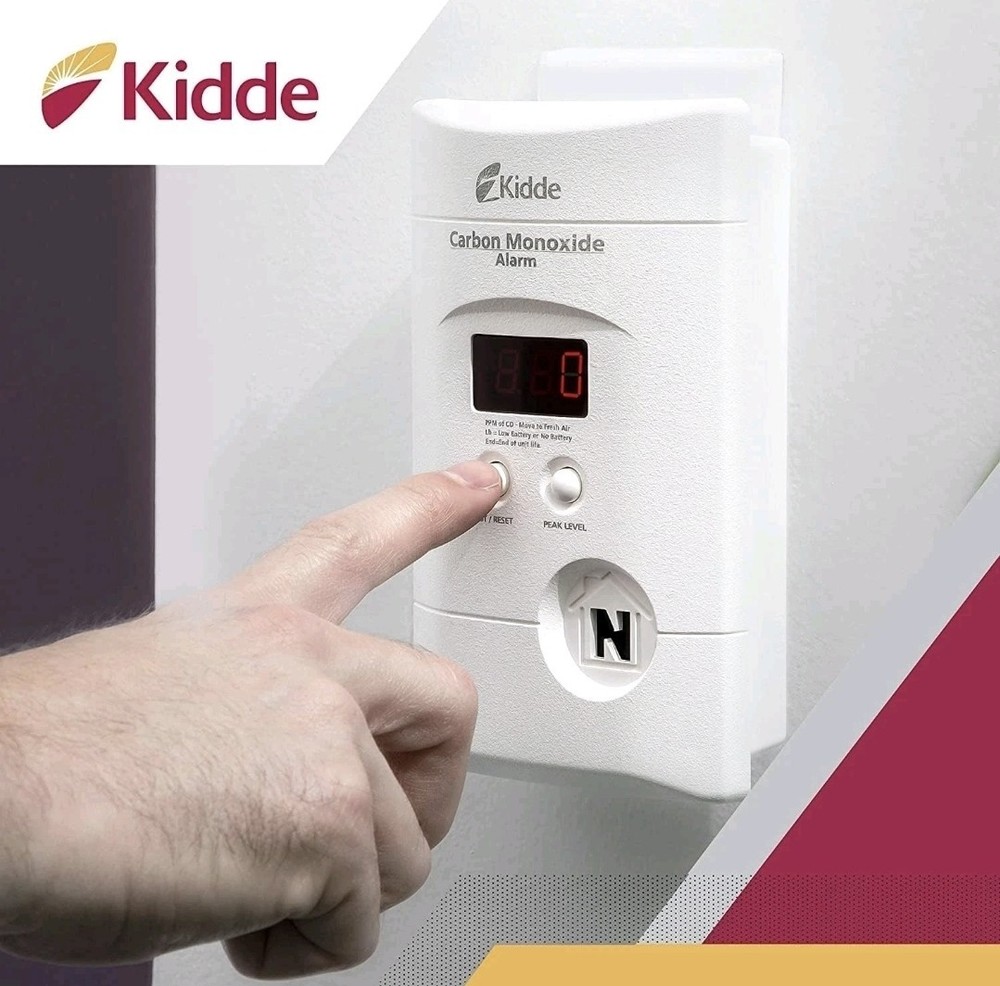 Kidde Carbon Monoxide Detector, Plug In Wall , 9-Volt Battery Backup, Digital