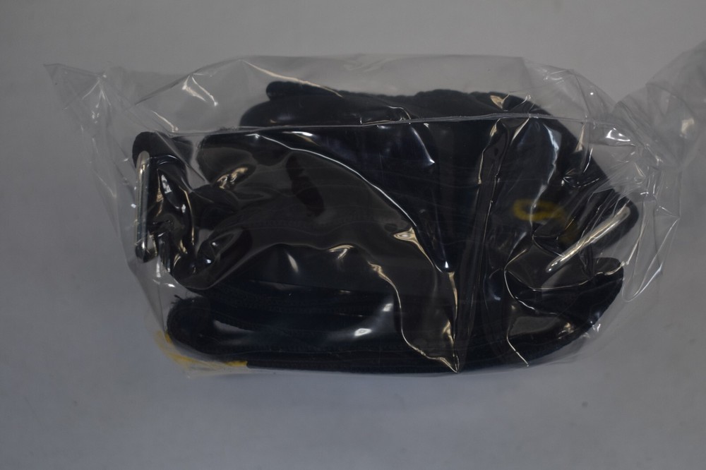 2 Piece Strong Magnetic Hooks Heavy Duty Rubber Coating Hook & Loop Closure