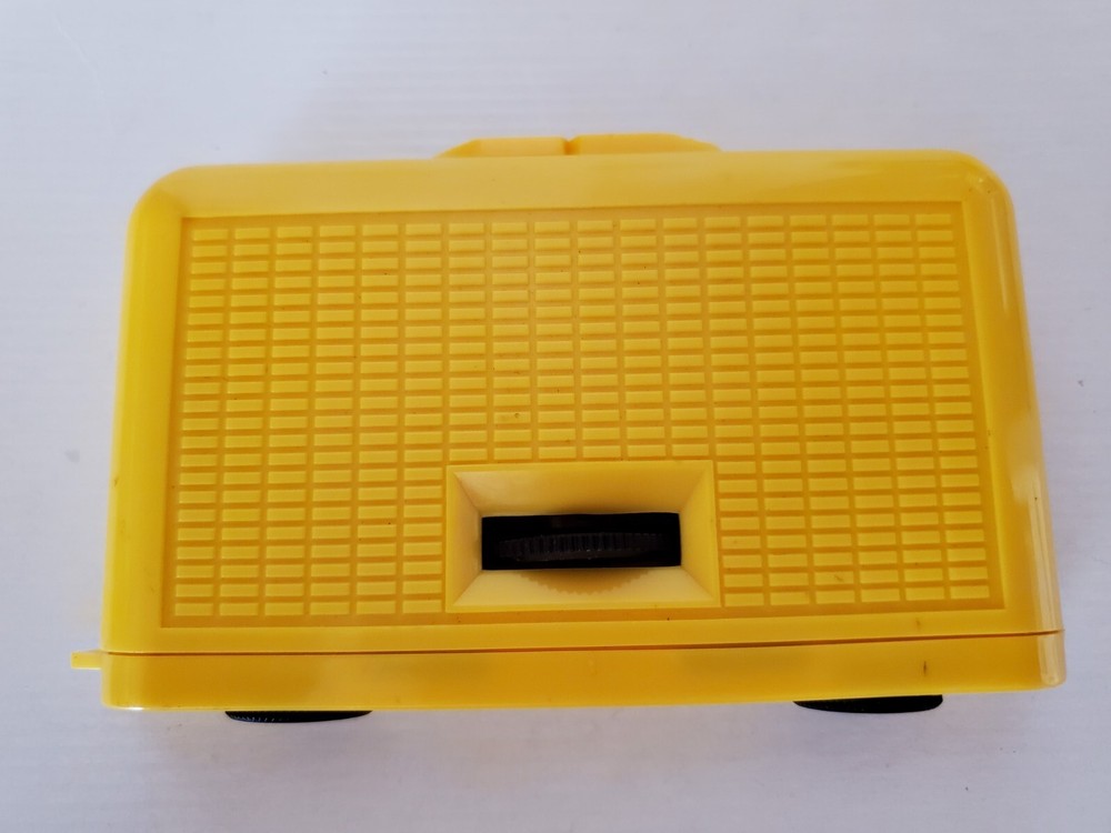 Binoculars By Le World 3x25mm Plastic Folding Compact Yellow