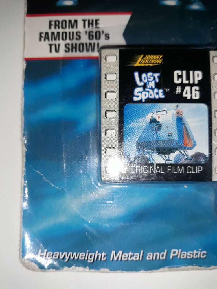 Johnny Lightning LOST IN SPACE Space Pod sealed 1998
