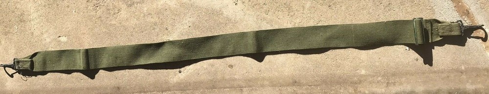 WW II ADJUSTABLE WEB STRAP WITH 2 SNAPS- NEVER USED