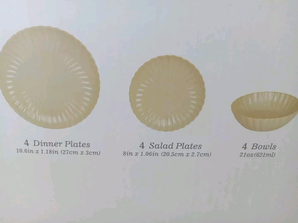 Market Square 12 Pc Dinnerware Set Stoneware Scalloped Edging Microwave Safe