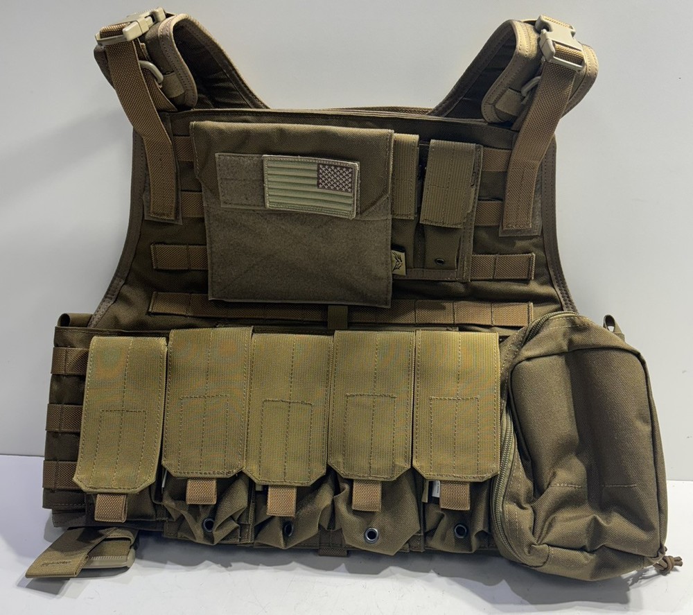 ARMOR PLATE CARRIER (P11027597)