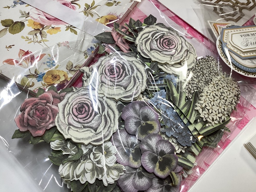 Anna Griffin Engraved Botanica Papercrafting Kit 2026