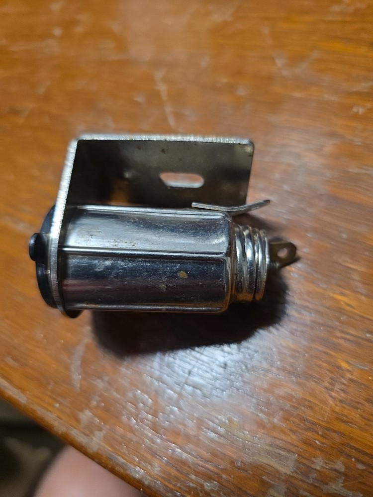 12v cigarette lighter socket